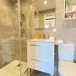 06bj - Beautiful Air-conditioned Duplex With Balcony Antibes