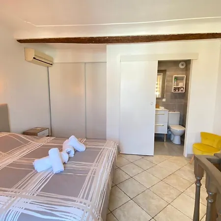 06bj - Beautiful Air-conditioned Duplex With Balcony * Antibes