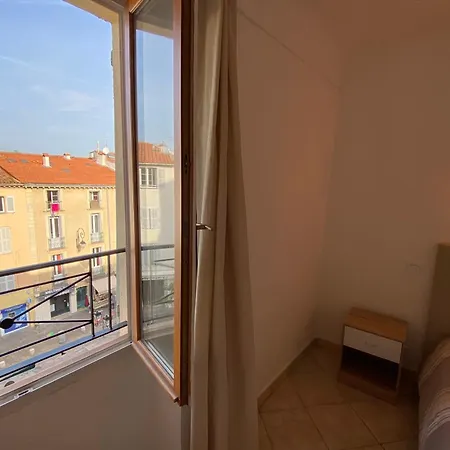 Apartament 06bj - Beautiful Air-conditioned Duplex With Balcony *