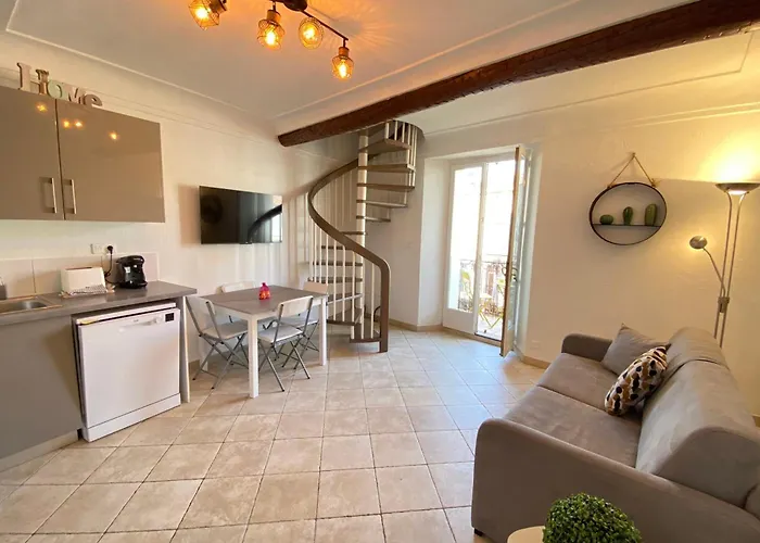 Apartament 06bj - Beautiful Air-conditioned Duplex With Balcony